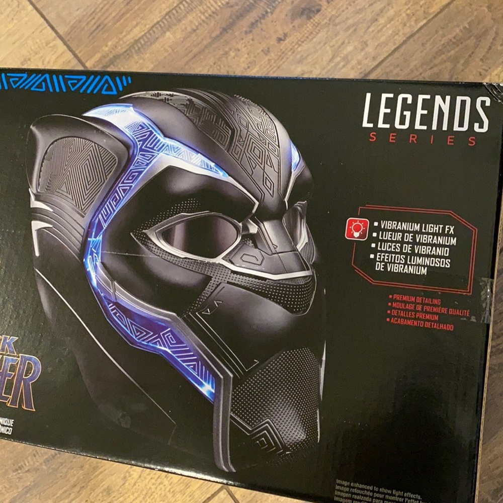 BRAND NEW Electronic Hemet - LGENDS SERIES
